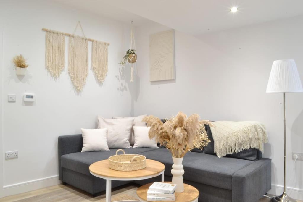 New Flat Near Luton Airport Free Parking Apartment Luton (Bedfordshire)